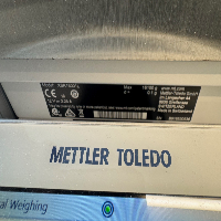 Mettler Toledo XSR16001L Digital Scale image 0